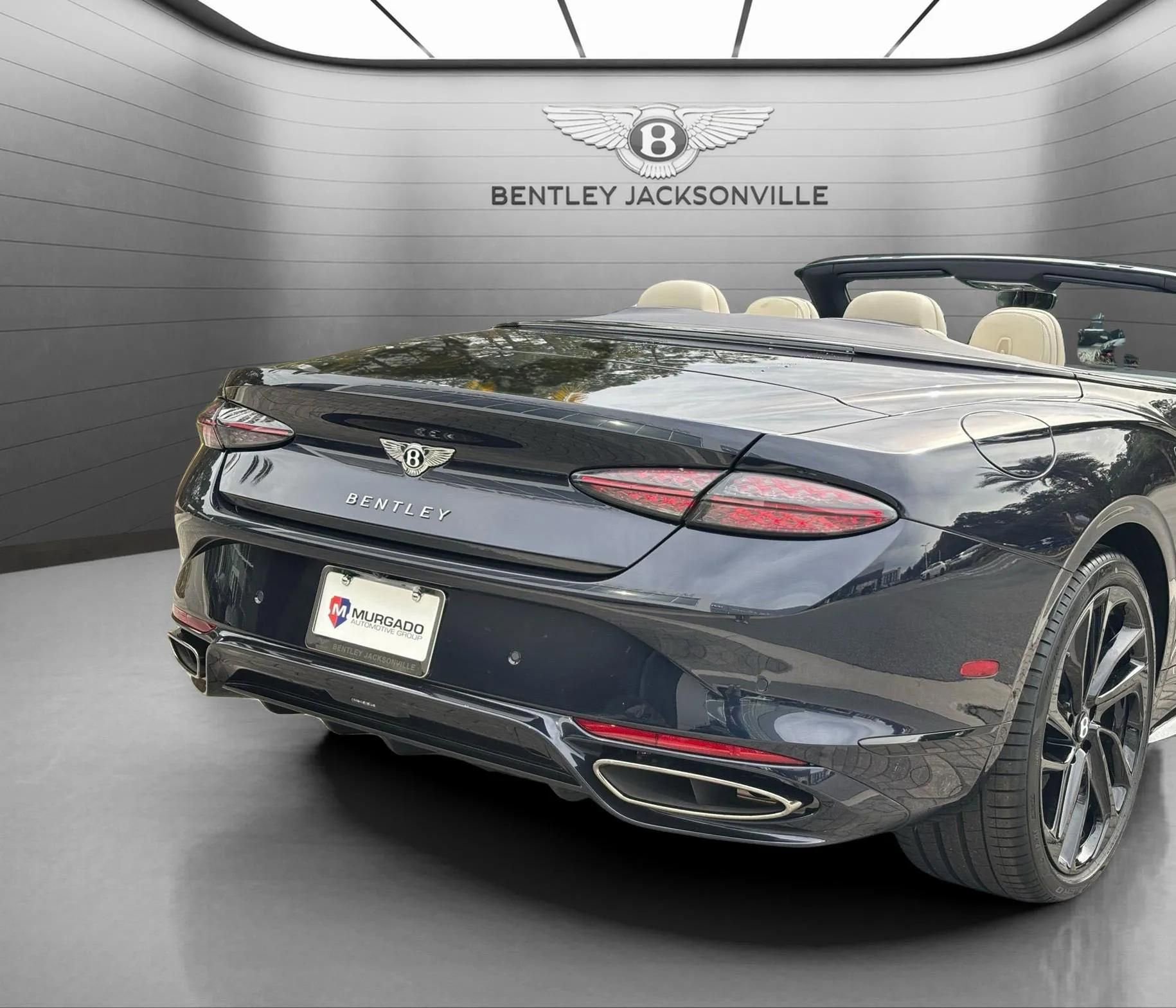 New 2025 Bentley Continental GT Speed image 9