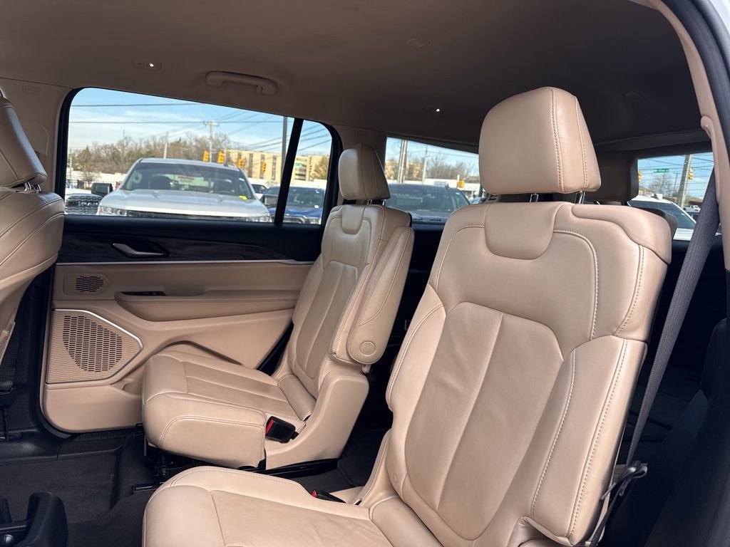 Used 2021 Jeep Grand Cherokee L Limited w/ MOPAR Finishing Package image 29