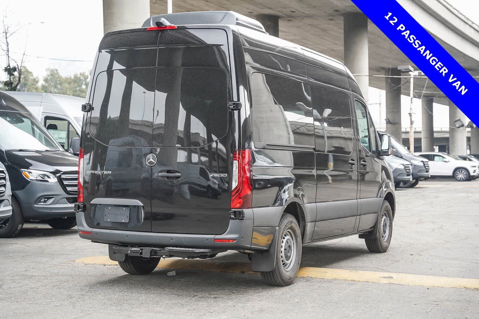 Used 2024 Mercedes-Benz Sprinter 2500 image 6