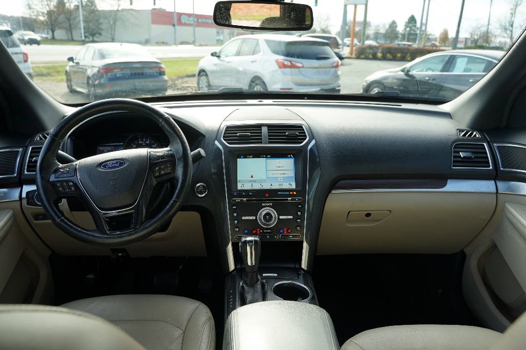Used 2018 Ford Explorer Limited w/ Equipment Group 301A image 13