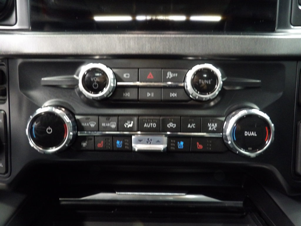 Used 2026 Ford F250 Platinum AWD/4WD image 60