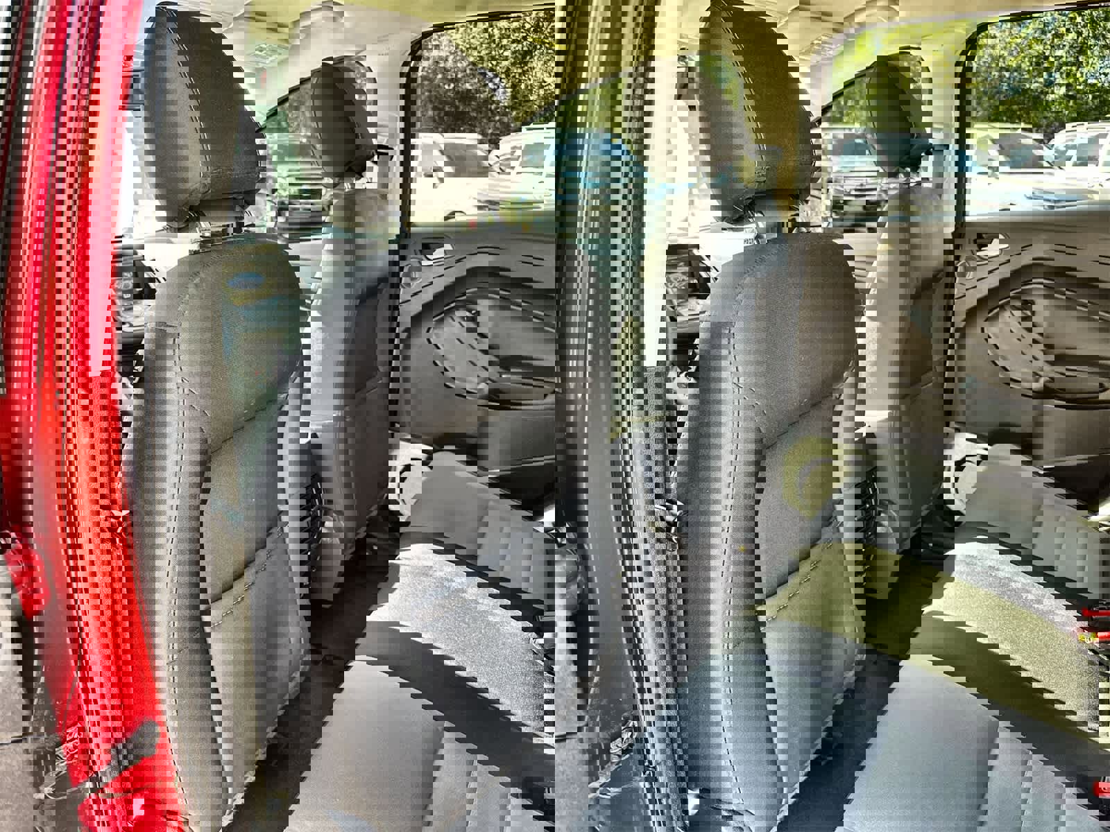 Used 2014 Ford Escape SE w/ Equipment Group 201A image 12