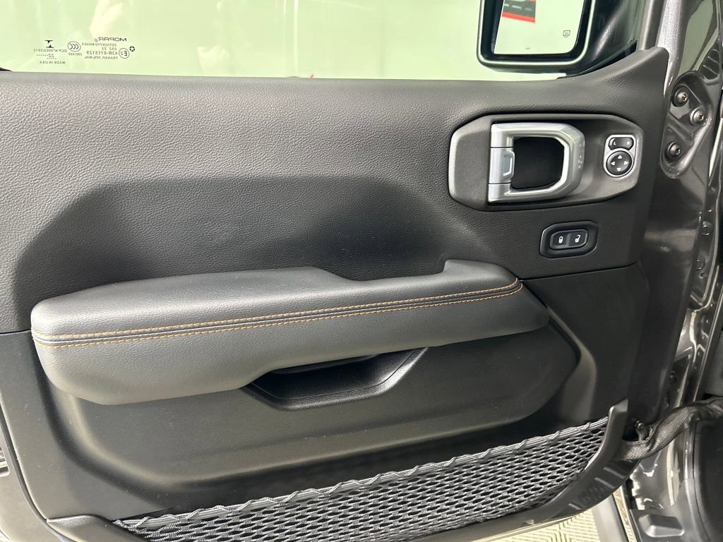 Used 2022 Jeep Gladiator Mojave w/ Trailer Tow Package image 11