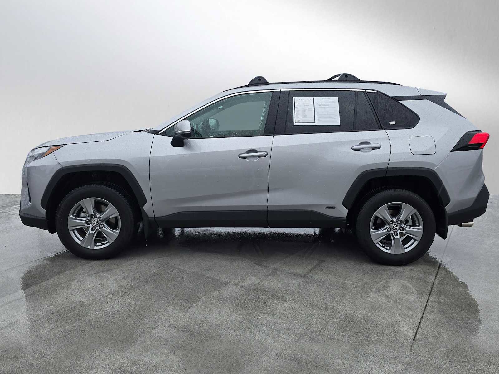 Certified 2025 Toyota RAV4 XLE image 4