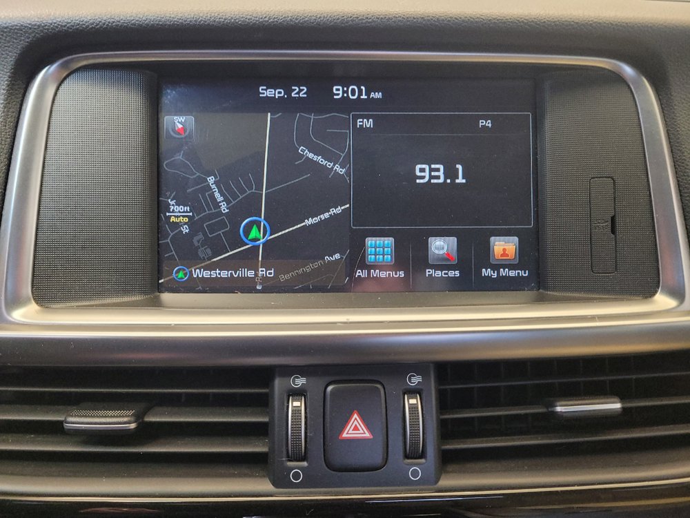 Used 2016 Kia Optima EX w/ Option Group 040 FWD image 25