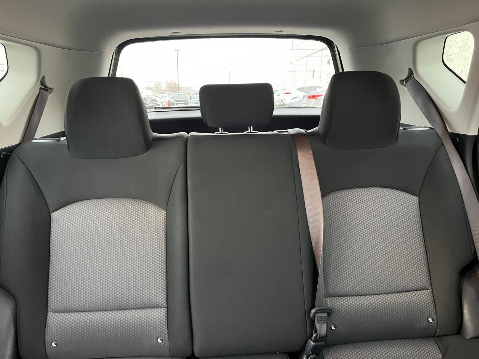 Used 2025 Kia Soul LX w/ LX Technology Package FWD image 36
