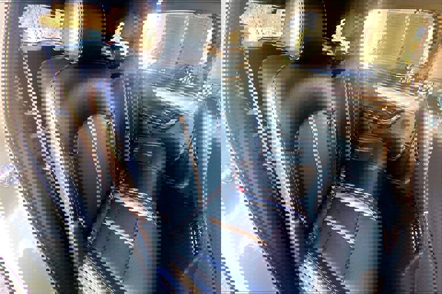 Used 2025 MAZDA CX-70 3.3 Turbo w/ Premium Plus Pkg image 29