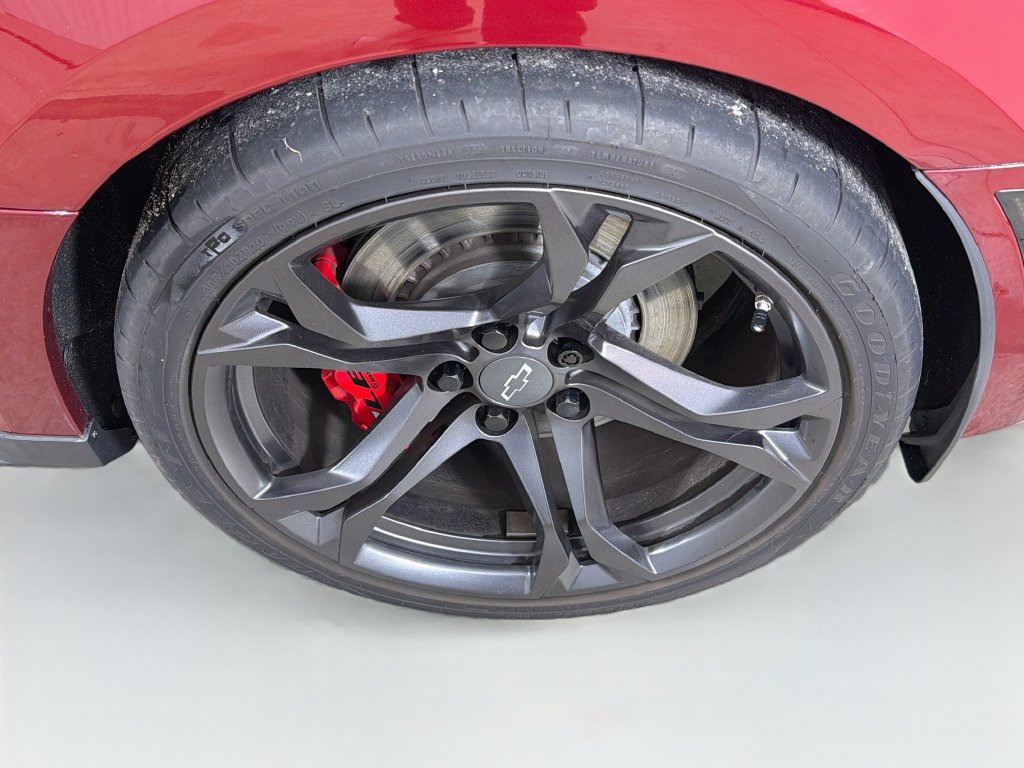 Used 2023 Chevrolet Camaro SS RWD image 28