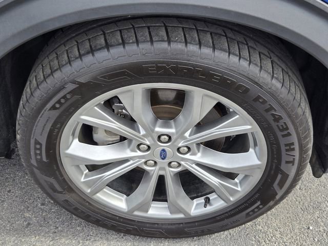 Certified 2022 Ford Explorer Limited image 19