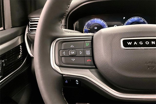 Used 2024 Jeep Wagoneer Series II image 23