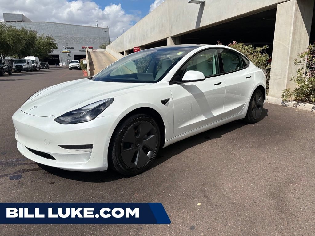 Used 2021 Tesla Model 3 Standard Range Plus RWD image 1