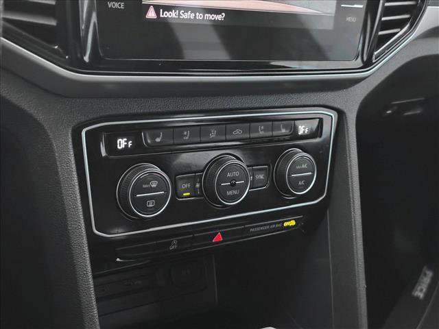 Used 2022 Volkswagen Atlas Cross Sport SEL Premium R-Line image 16