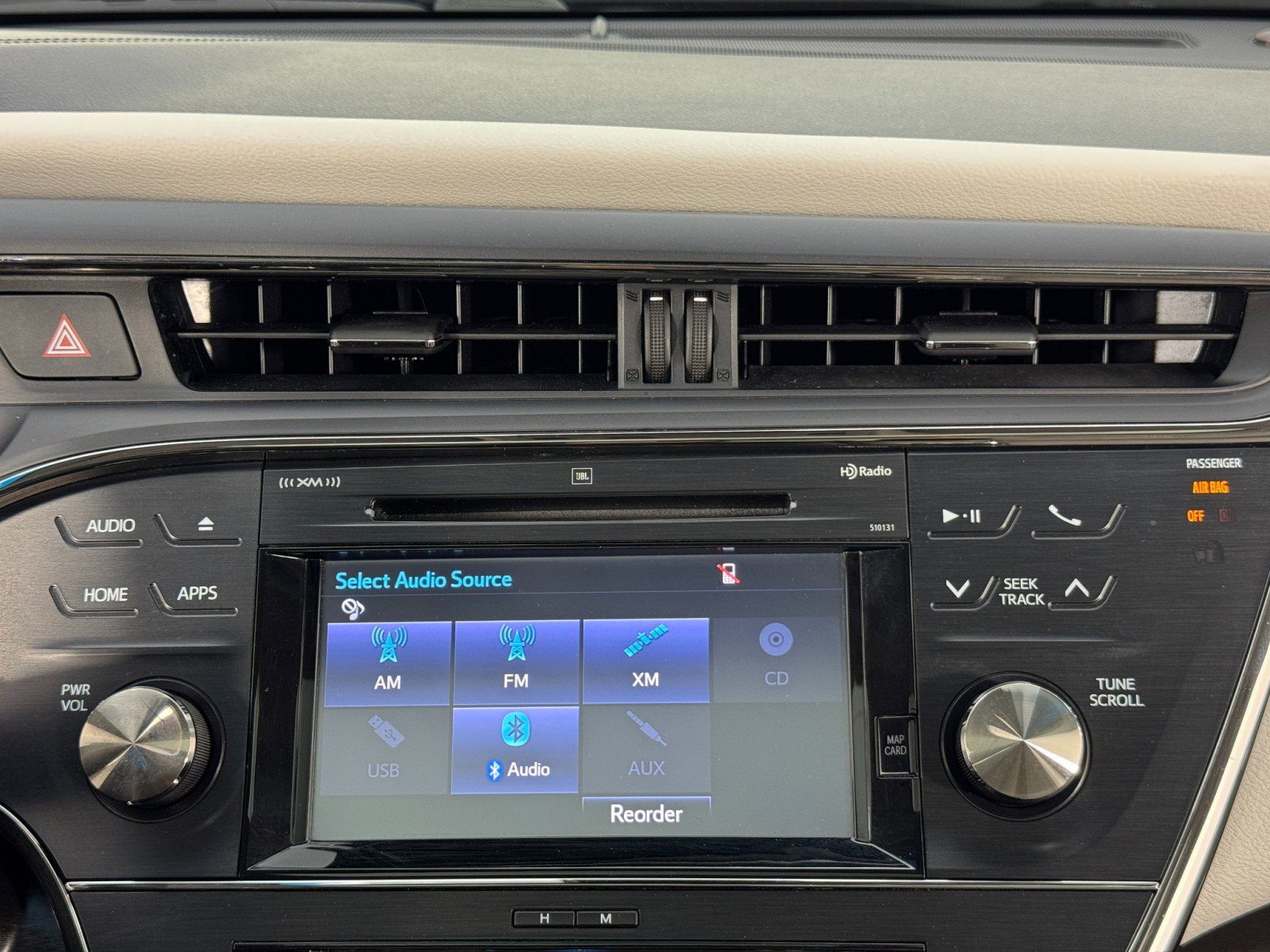 Used 2016 Toyota Avalon Limited w/ Toyota Safety Sense Package image 24