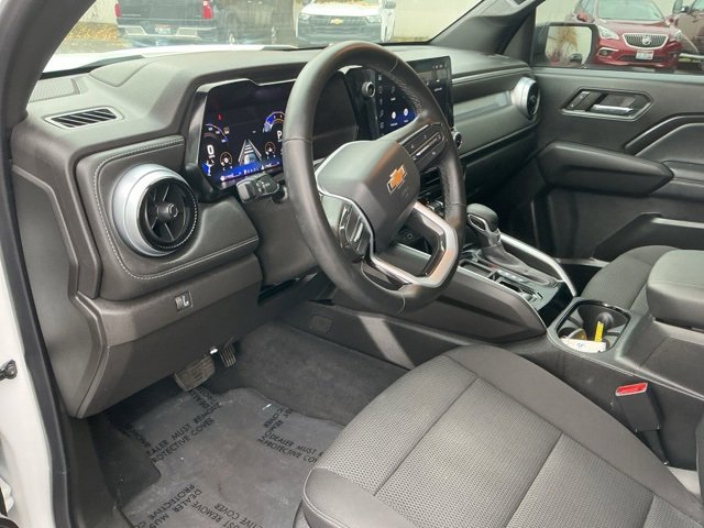 Used 2024 Chevrolet Colorado LT image 12