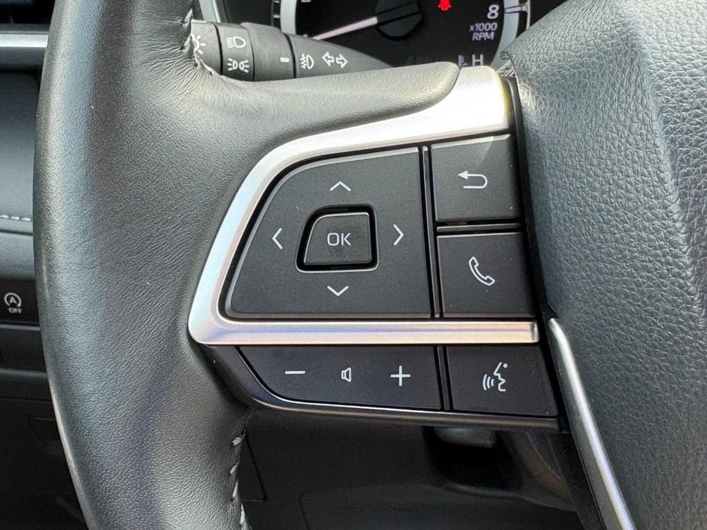 Used 2026 Toyota Highlander XLE AWD/4WD image 27