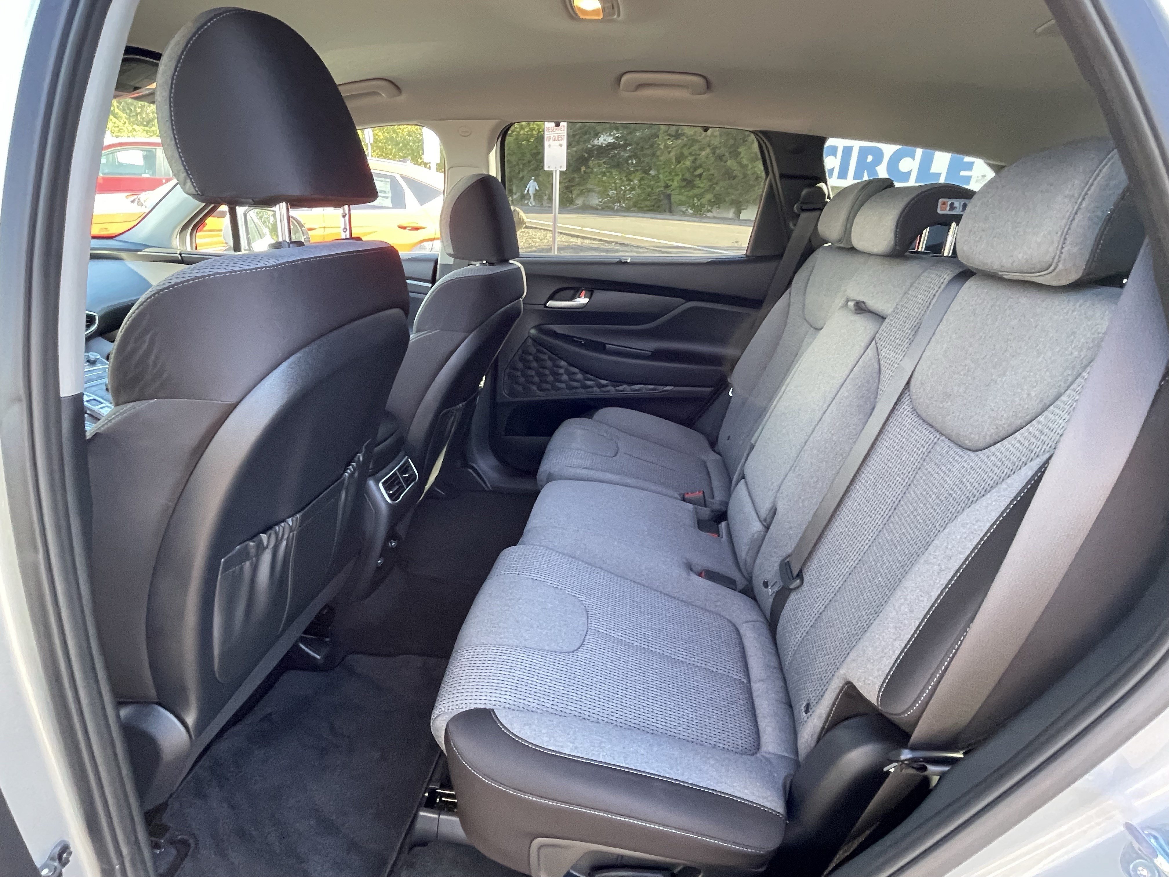 Certified 2023 Hyundai Santa Fe SEL Convenience AWD/4WD image 14