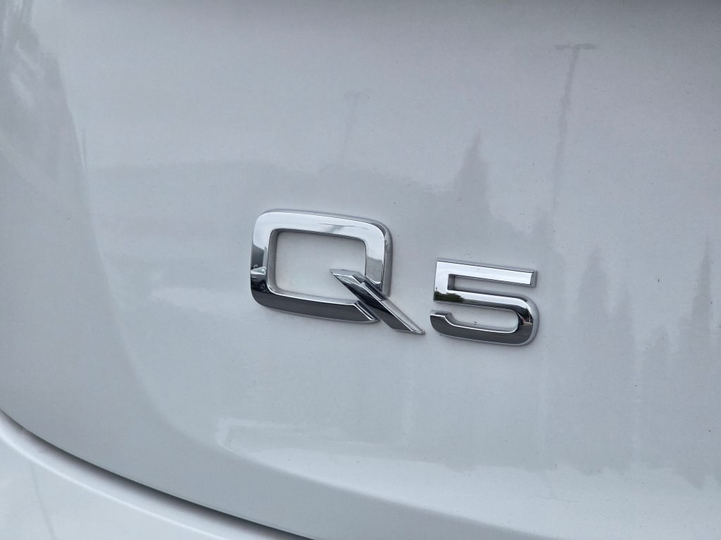 Used 2025 Audi Q5 e Prestige w/ Prestige Package AWD/4WD image 34