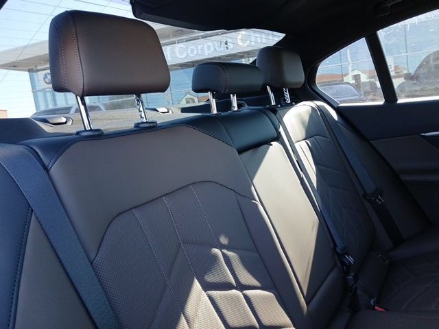 New 2026 BMW 530i RWD image 12