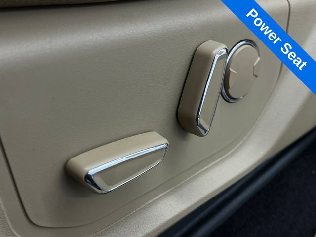 Used 2017 Ford F150 Lariat w/ Equipment Group 502A Luxury image 17