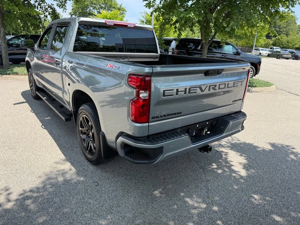 Used 2026 Chevrolet Silverado 1500 Custom w/ LPO, Dark Essentials Package AWD/4WD image 3