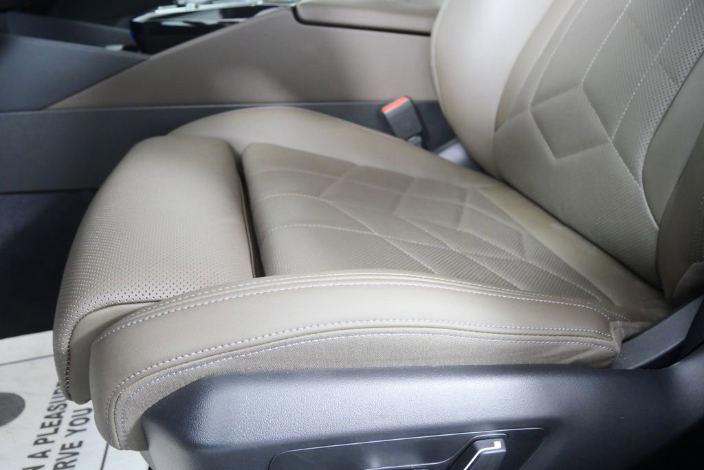 Certified 2026 BMW 530i image 9