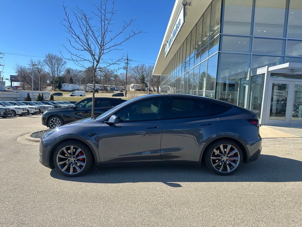 Used 2023 Tesla Model Y Performance image 5