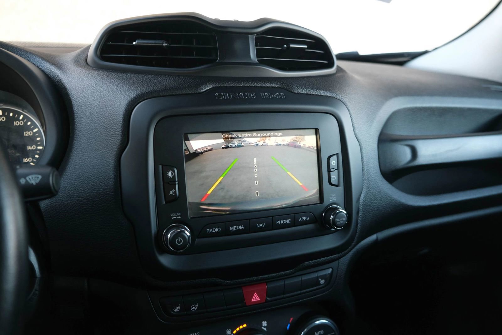 Used 2017 Jeep Renegade Latitude image 43