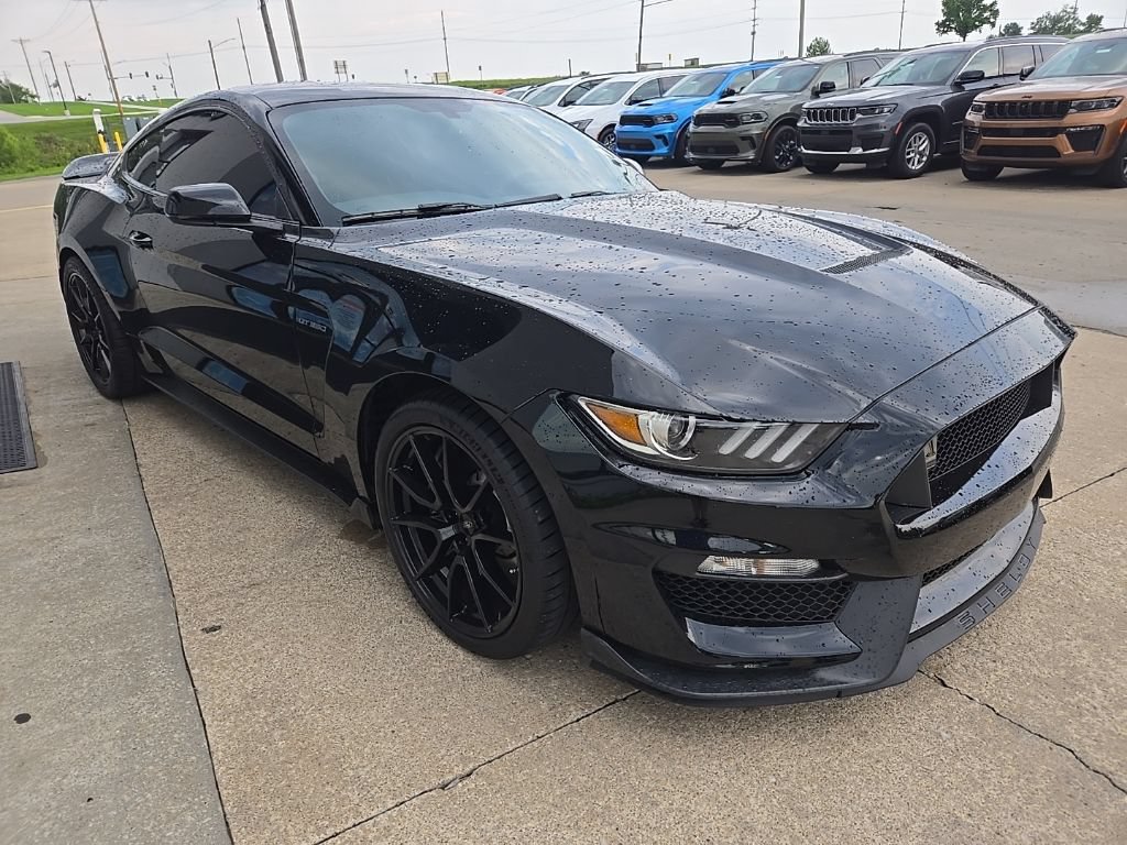 Used 2019 Ford Mustang Shelby GT350 w/ Technology Package RWD image 14