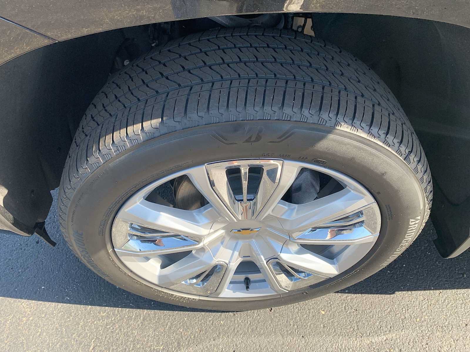 Certified 2023 Chevrolet Silverado 1500 High Country w/ High Country Premium Package AWD/4WD image 33