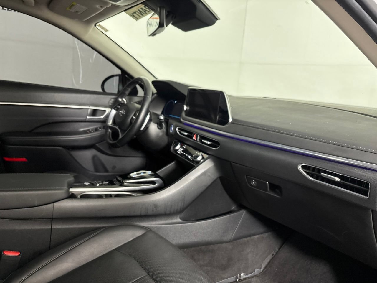 Used 2022 Hyundai Sonata Limited FWD image 34