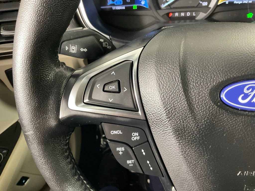 Certified 2019 Ford Fusion SEL FWD image 23