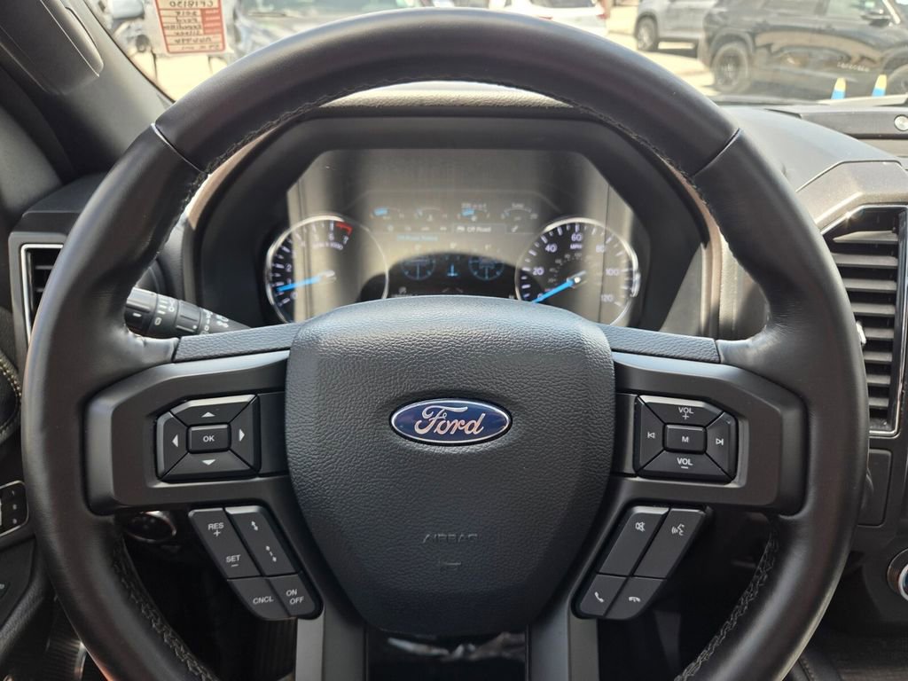 Used 2018 Ford Expedition Limited w/ Equipment Group 301A RWD image 30