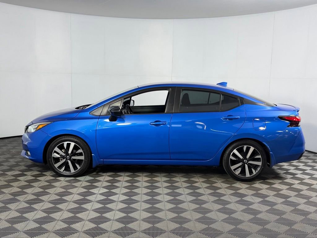 Used 2021 Nissan Versa SR w/ Trunk Package FWD image 9