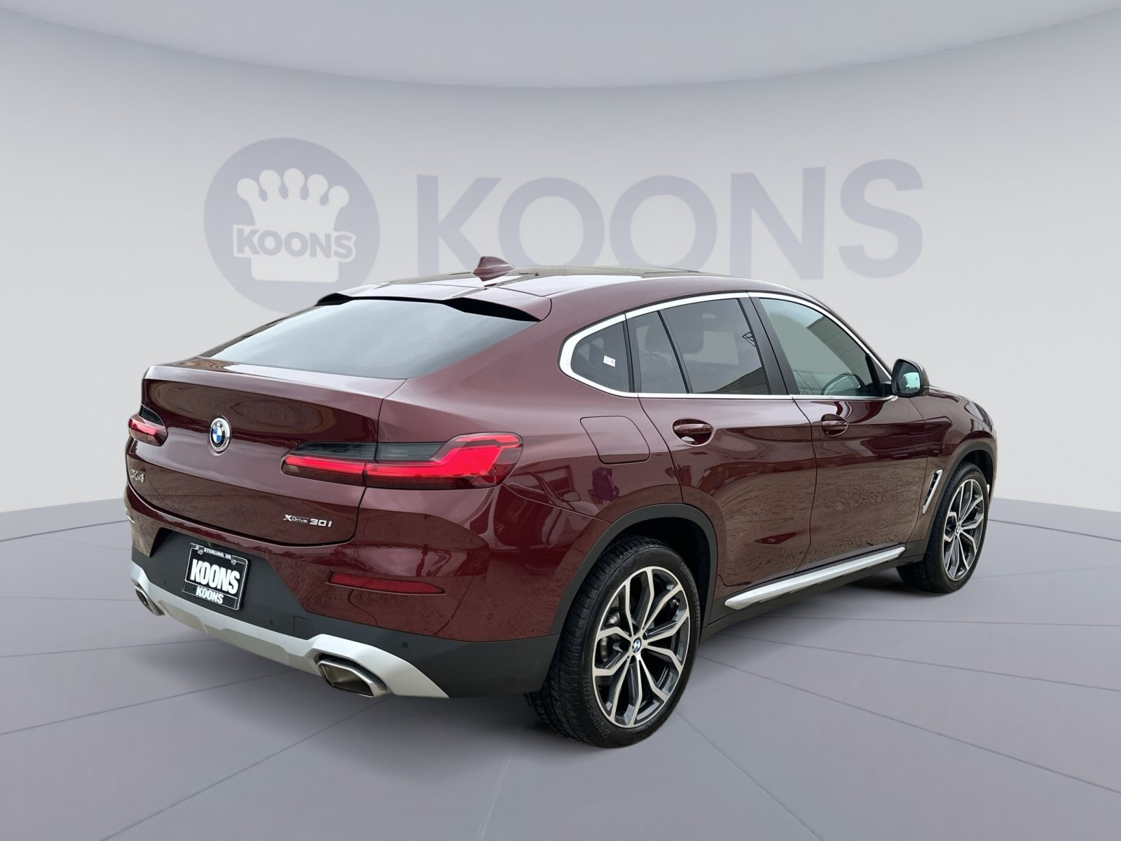 Used 2025 BMW X4 xDrive30i w/ Premium Package AWD/4WD image 16