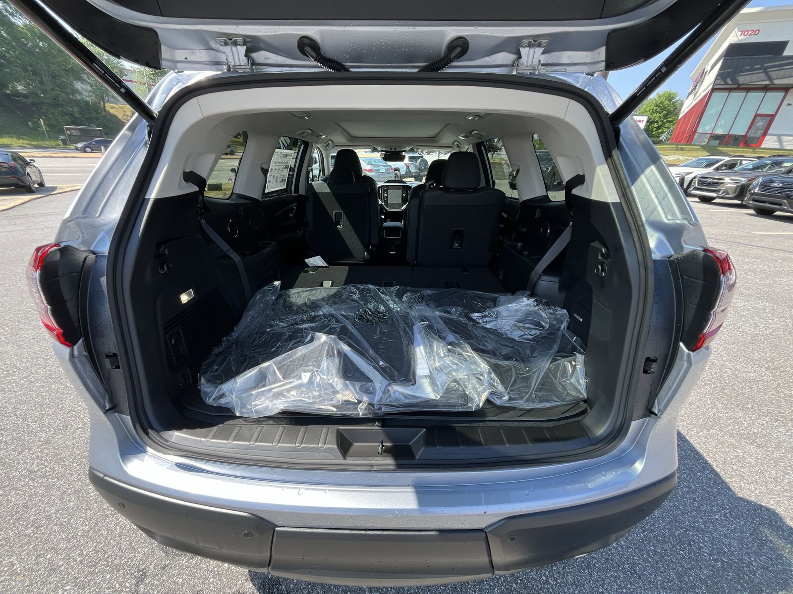 New 2026 Subaru Ascent Limited AWD/4WD image 32