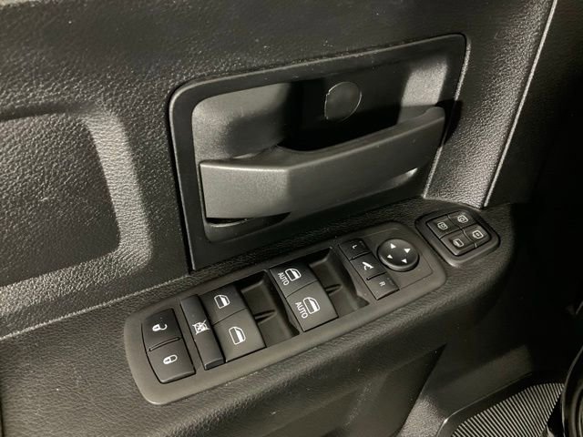 Used 2024 RAM 2500 Tradesman w/ Chrome Appearance Group image 24