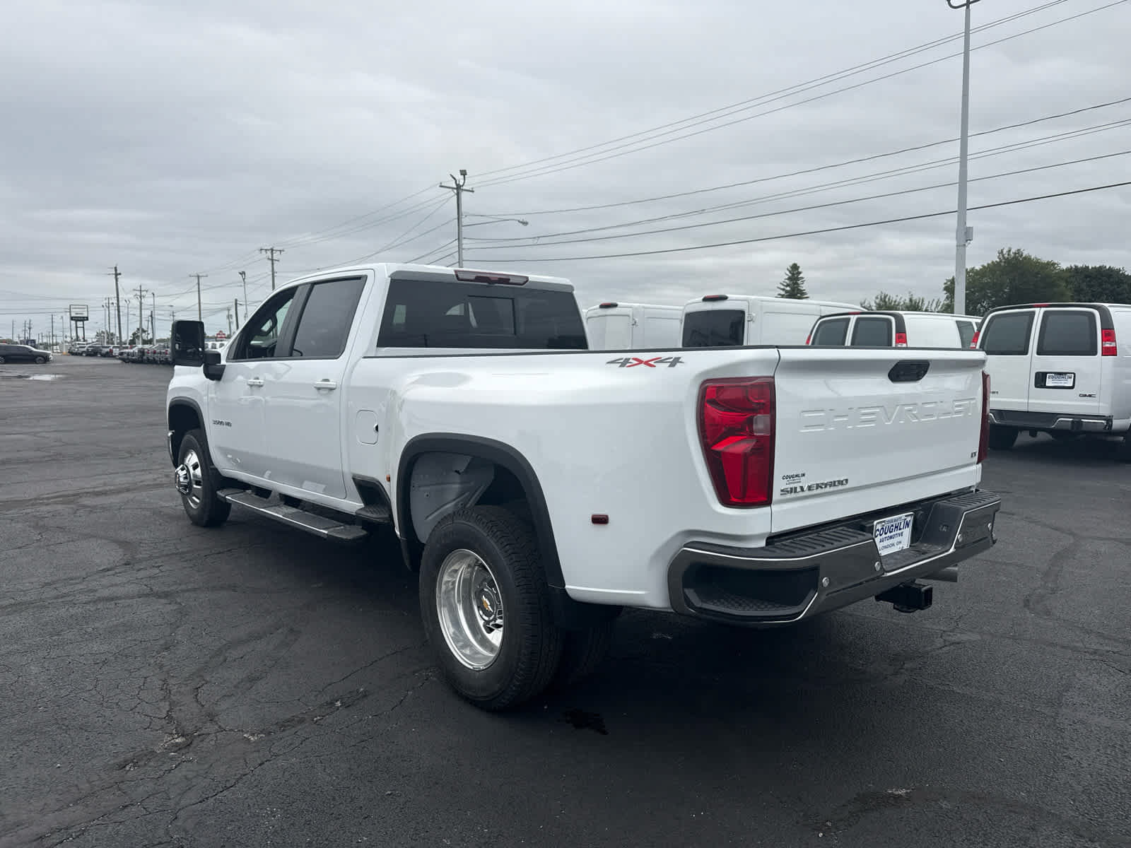 New 2026 Chevrolet Silverado 3500 LT w/ All Star Edition AWD/4WD image 3