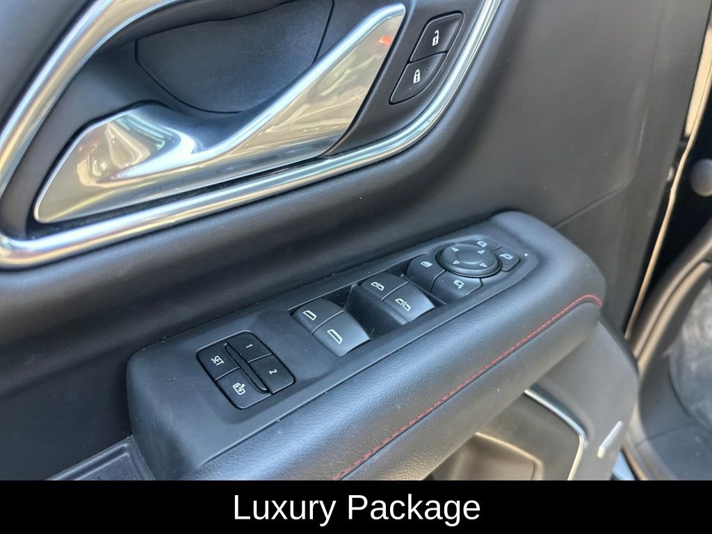 Used 2022 Chevrolet Tahoe RST w/ Luxury Package image 15