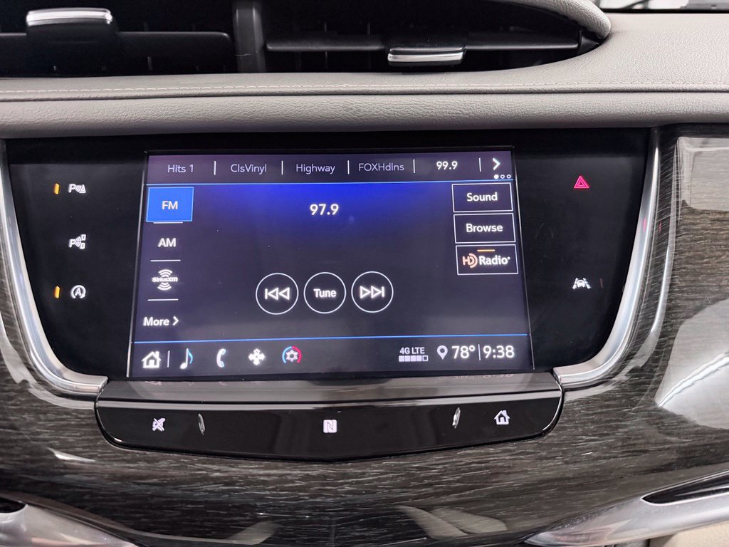 Used 2020 Cadillac XT6 Premium Luxury FWD image 27