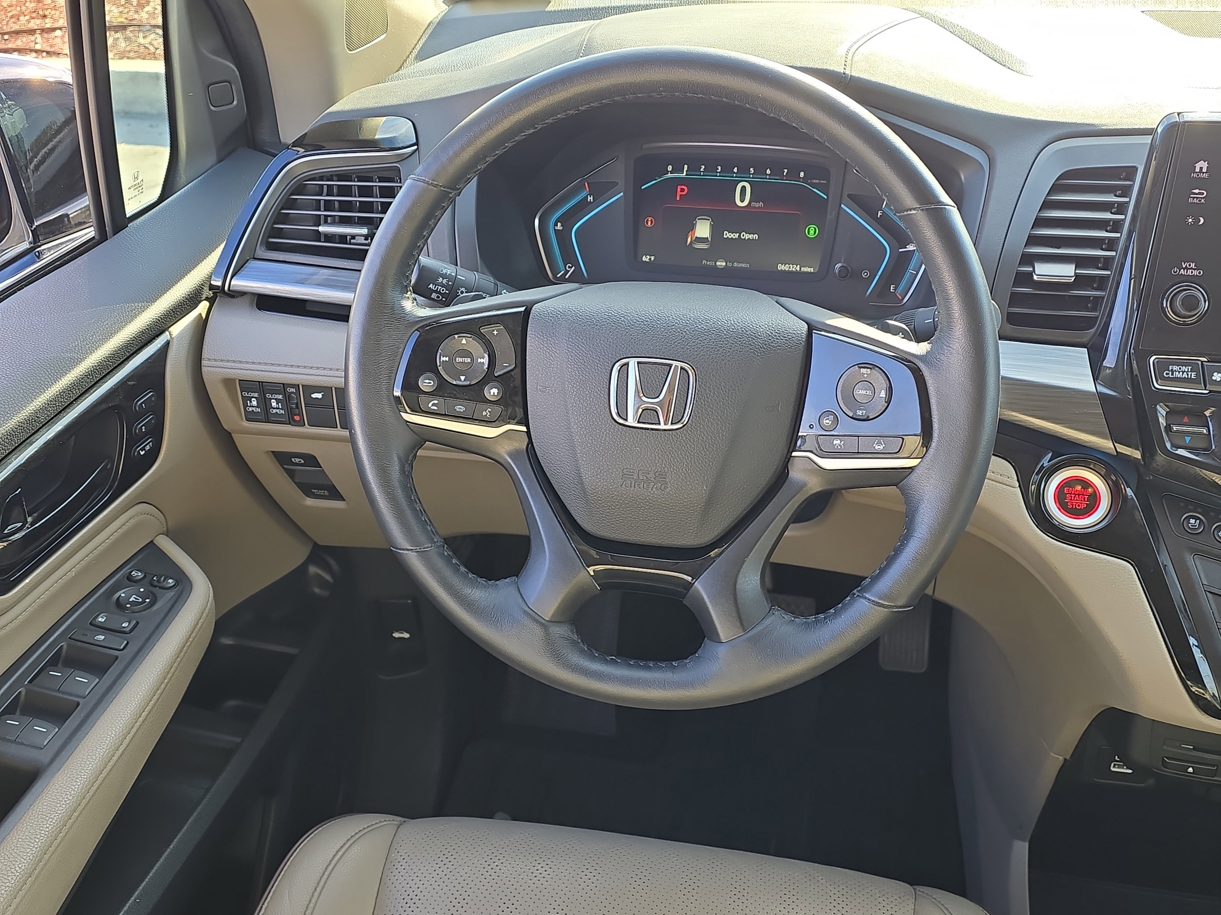 Used 2023 Honda Odyssey Elite image 16