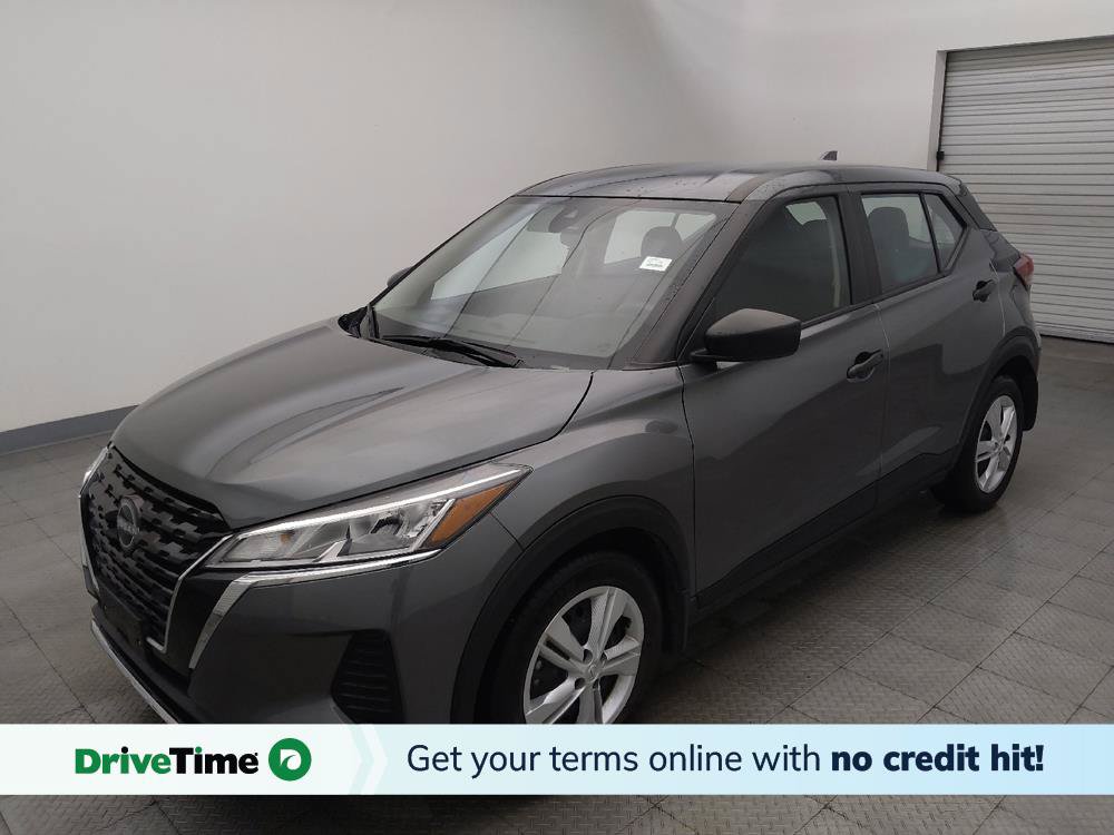 Used 2024 Nissan Kicks S FWD image 1