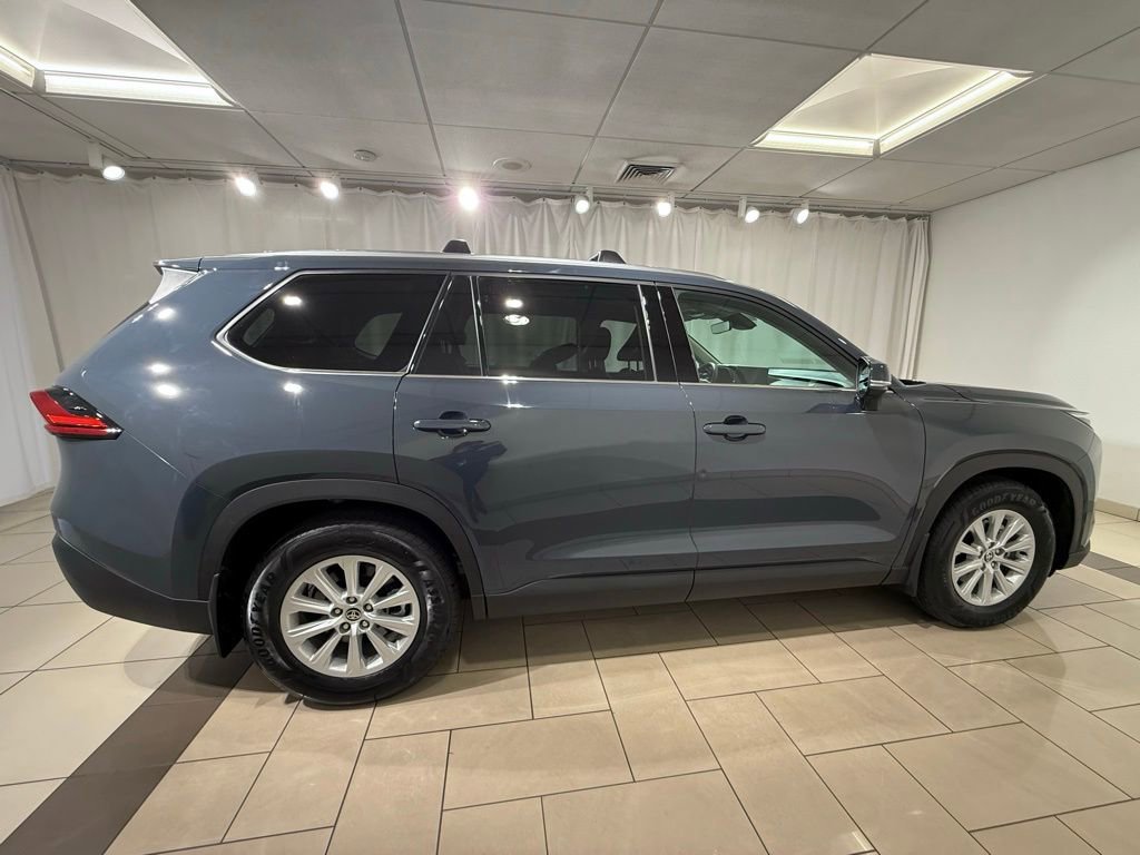 Certified 2024 Toyota Grand Highlander AWD image 6