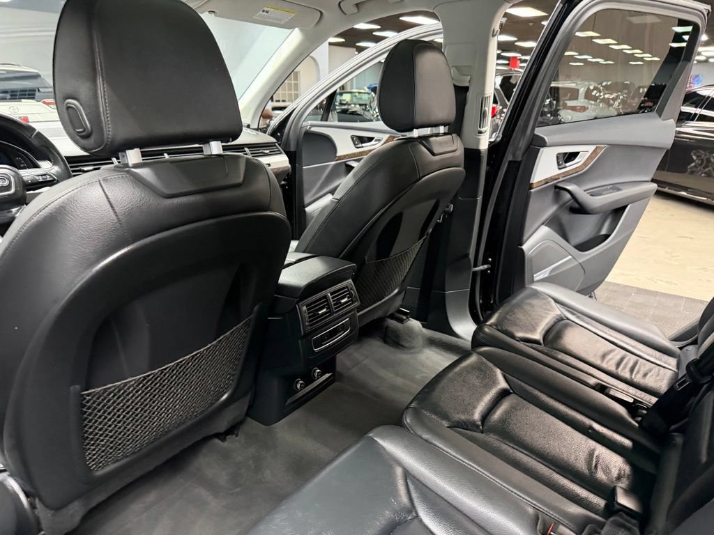 Used 2018 Audi Q7 2.0T Premium Plus w/ Premium Plus Package AWD/4WD image 38