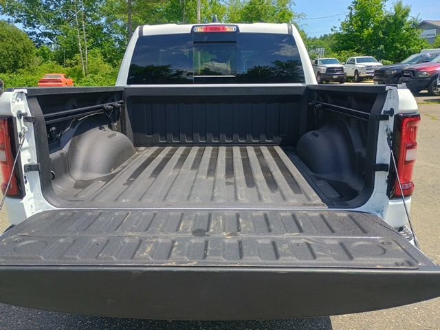 Used 2026 RAM 1500 Express AWD/4WD image 17