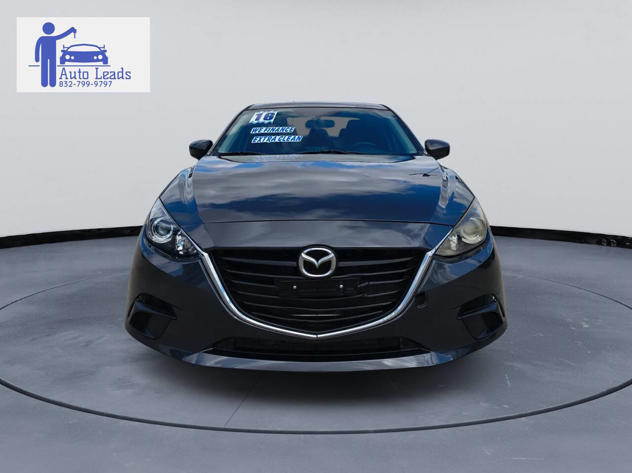 Used 2016 MAZDA MAZDA3 i Touring image 4