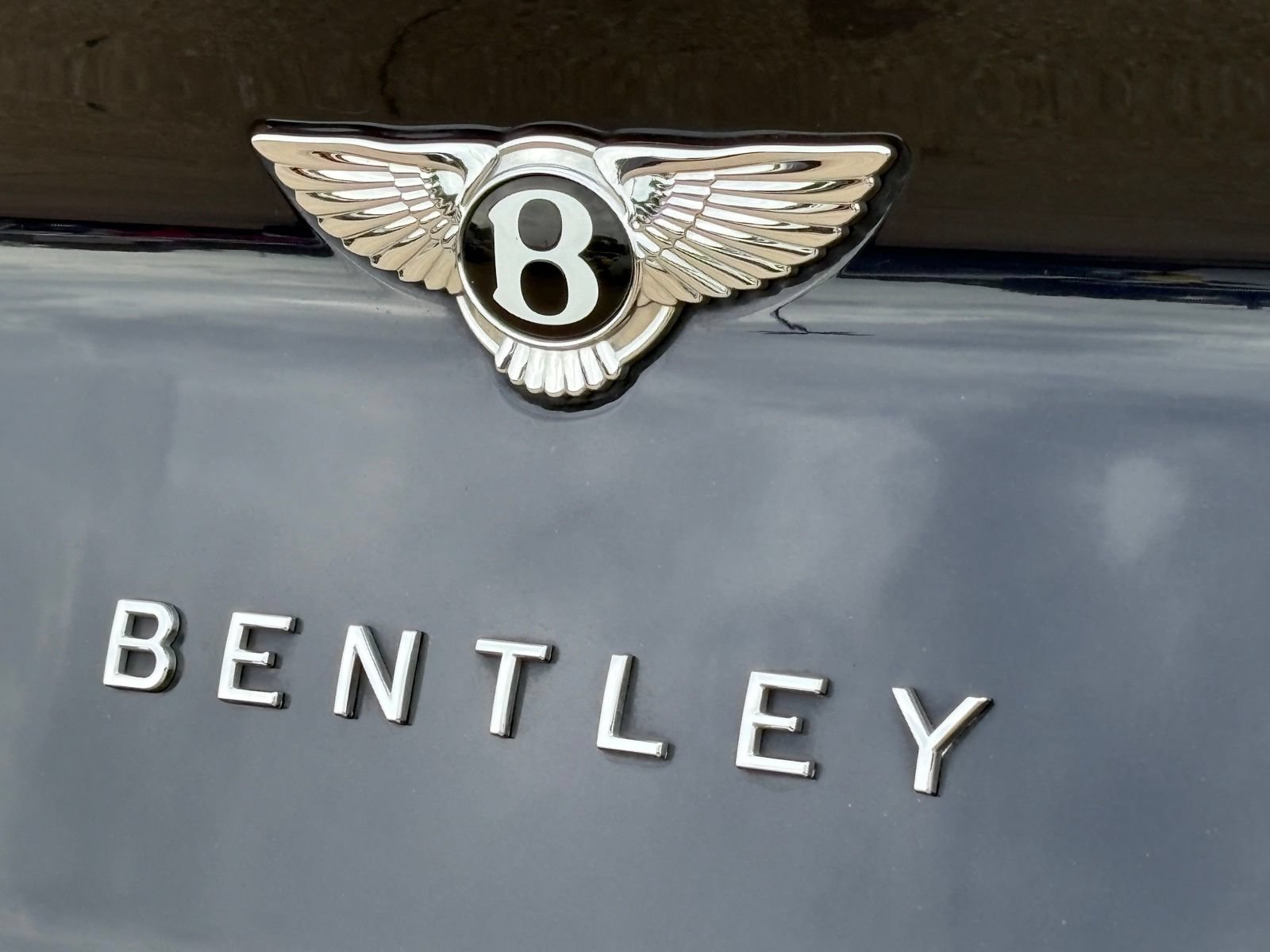 Used 2021 Bentley Bentayga AWD/4WD image 14