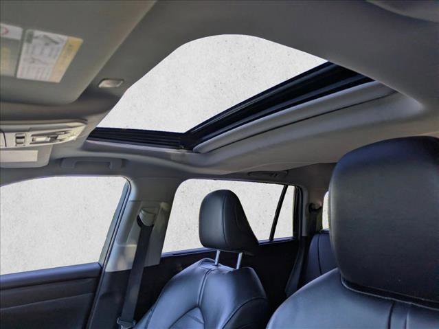 Used 2023 Toyota Highlander XLE image 15