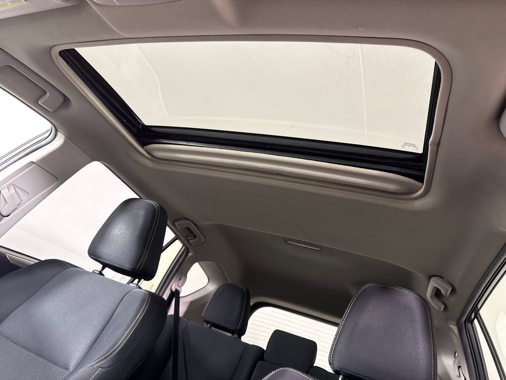 Used 2015 Toyota RAV4 XLE AWD/4WD image 19