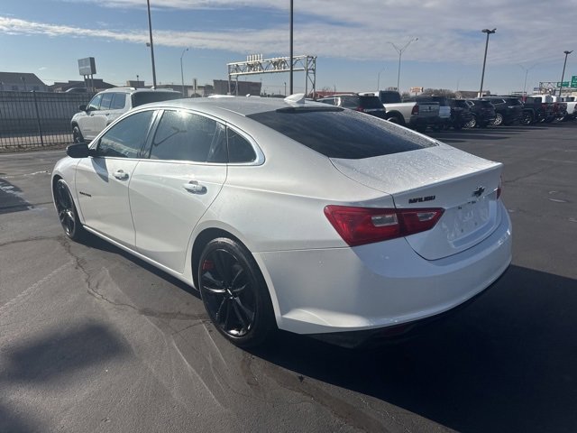Used 2018 Chevrolet Malibu LT w/ Leather Package image 5