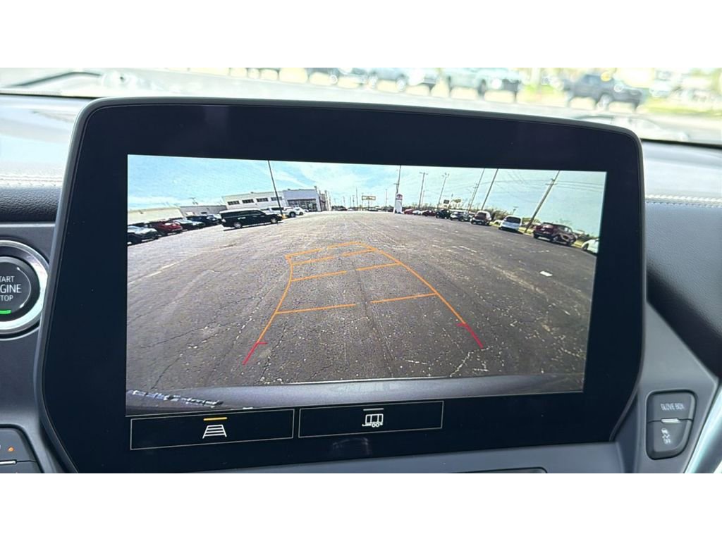 Used 2025 Chevrolet Blazer LT image 16
